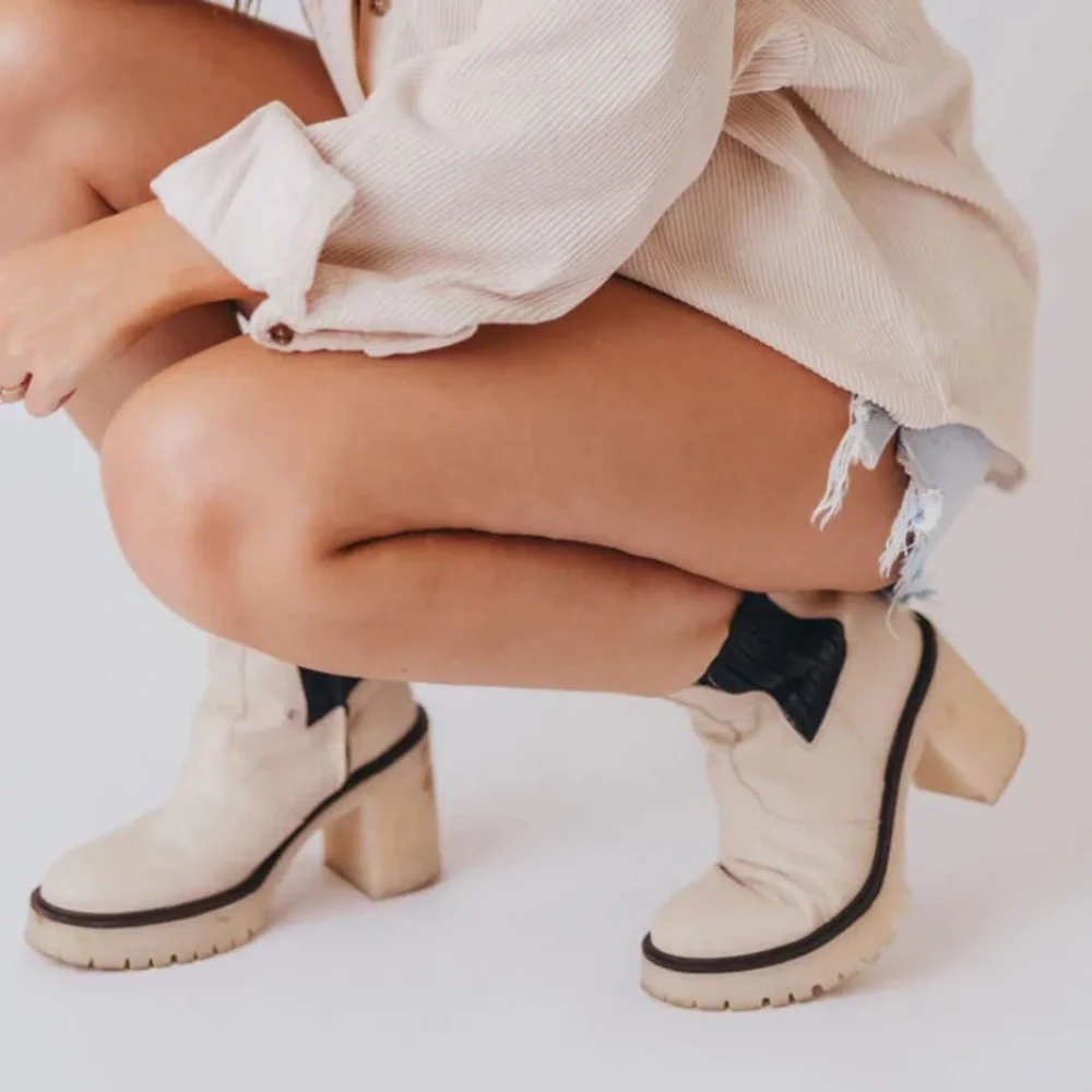 Free people boots James Chelsea chunky white size 8 US heels ankle boots shoes - Picture 4 of 16